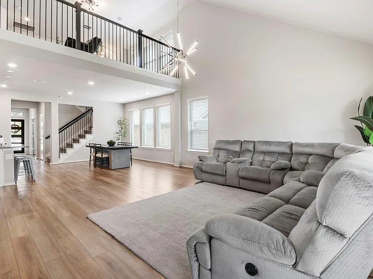 21631 Cascades Pass Ct — Photo 19