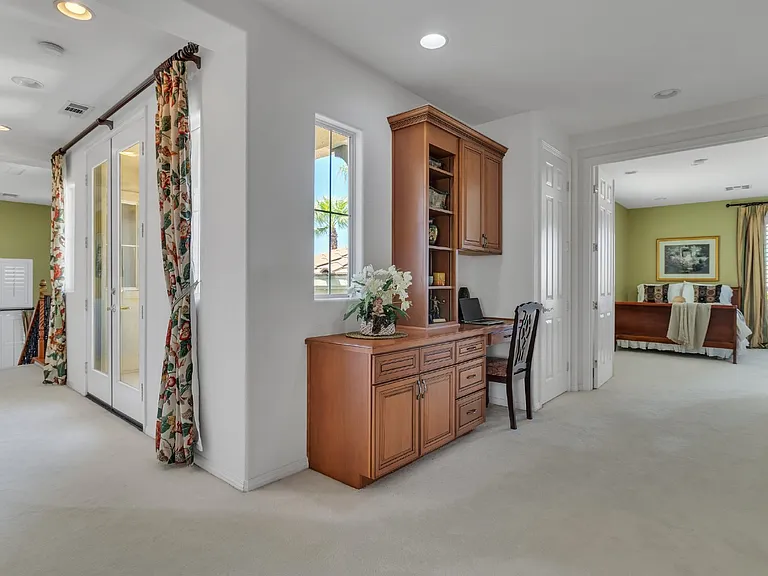 1455 Foothills Village Dr — Photo 48