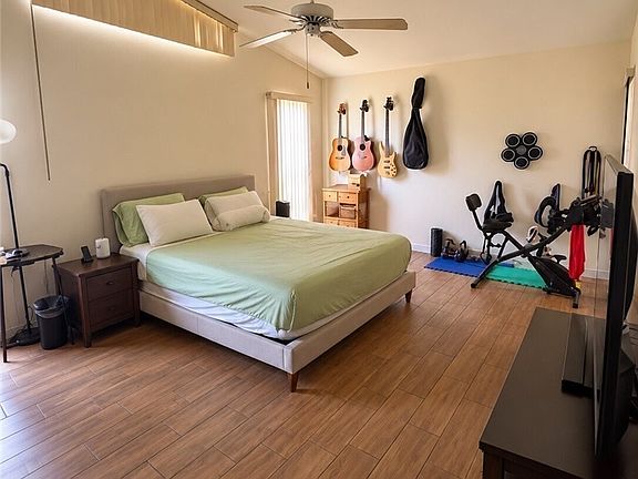 3rd image of 688 Morningmist Ln