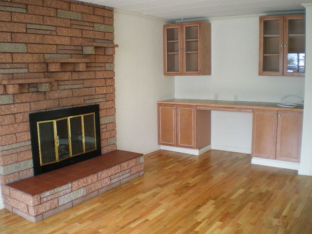 2nd image of 1303 19th St W