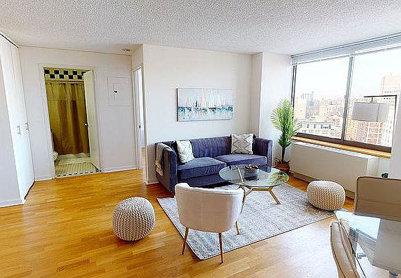 3rd image of 175 E 96th St #26QQ