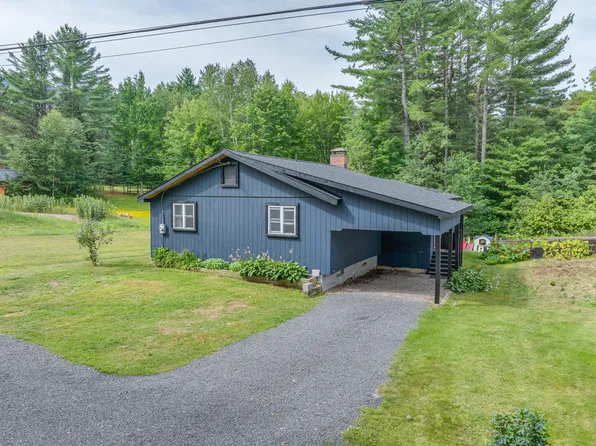 13 Tifani Ln, Long Lake, NY 12847
