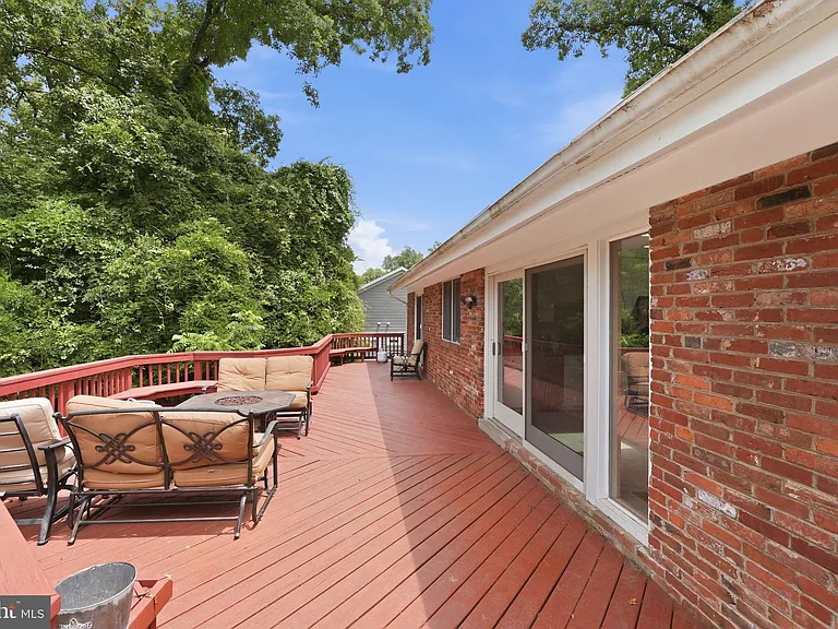 1476 Waggaman Cir — Photo 21