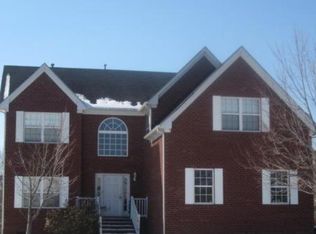 518 Miami Dr, Chesapeake, VA 23323