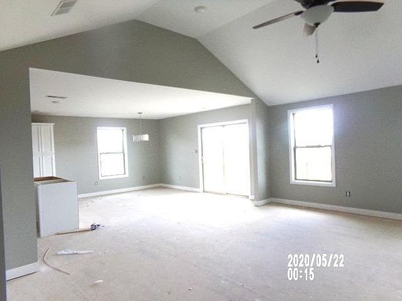 3rd image of 252 Windward Way