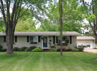 511 Gerald St, Osceola, WI 54020