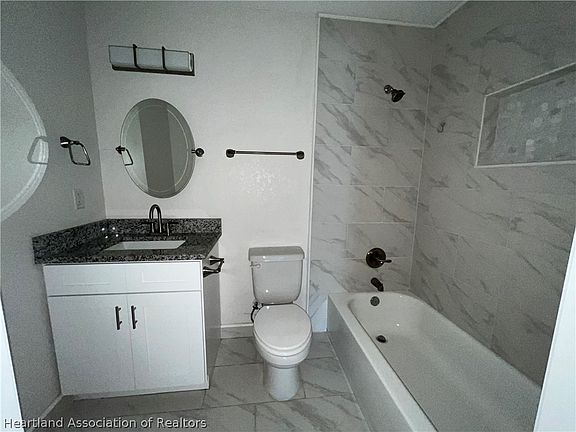 5th image of 7037 San Benito Dr