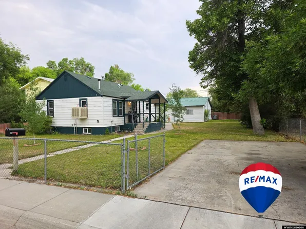 205 E Bell Ave, Riverton, WY 82501