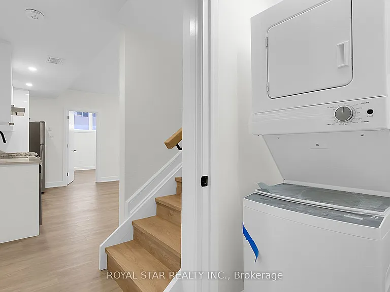 547 Mutual St #BASEMENT — Photo 22