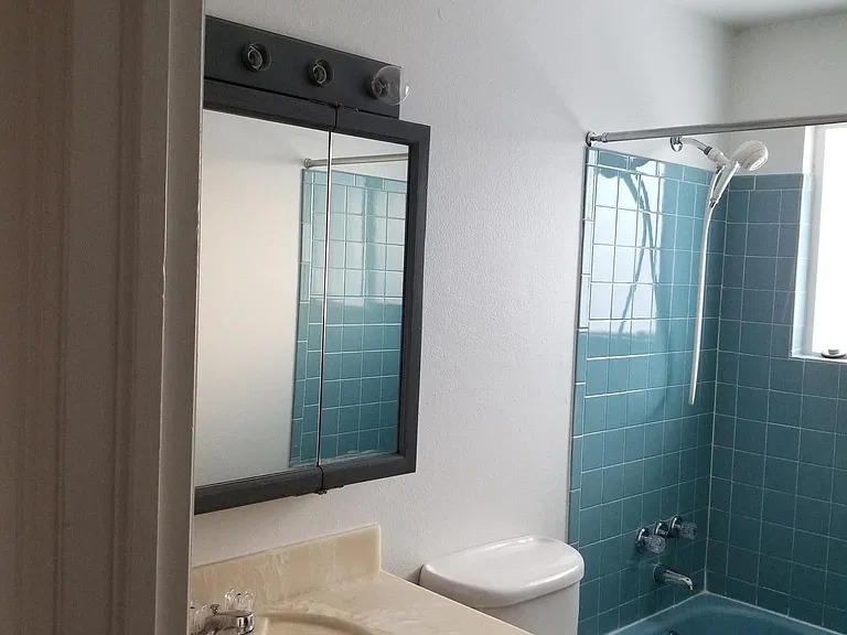 Upstairs bathroom
