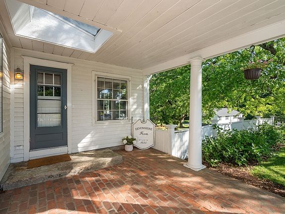5th image of 339 Boston Rd