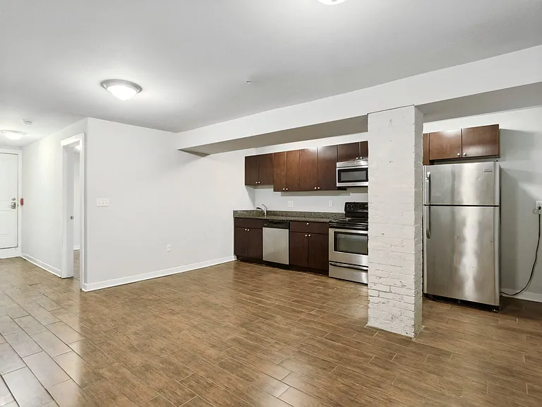 4029 Spruce Street — Photo 10