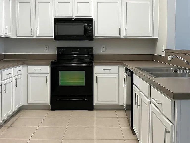 575 Oakleaf Plantation Pkwy #515 — Photo 4