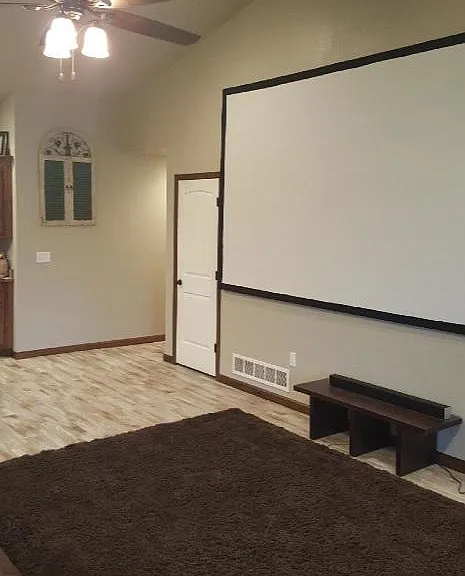 222 Highland Grove Dr — Photo 2