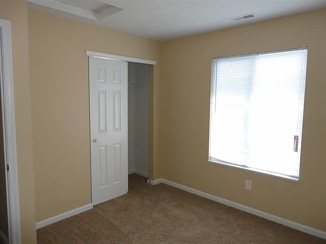 695 Mountain Pine Dr — Photo 9
