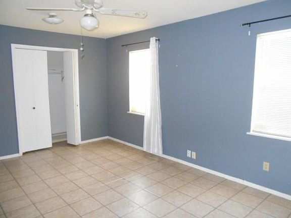 5th image of 112 Amistad Dr