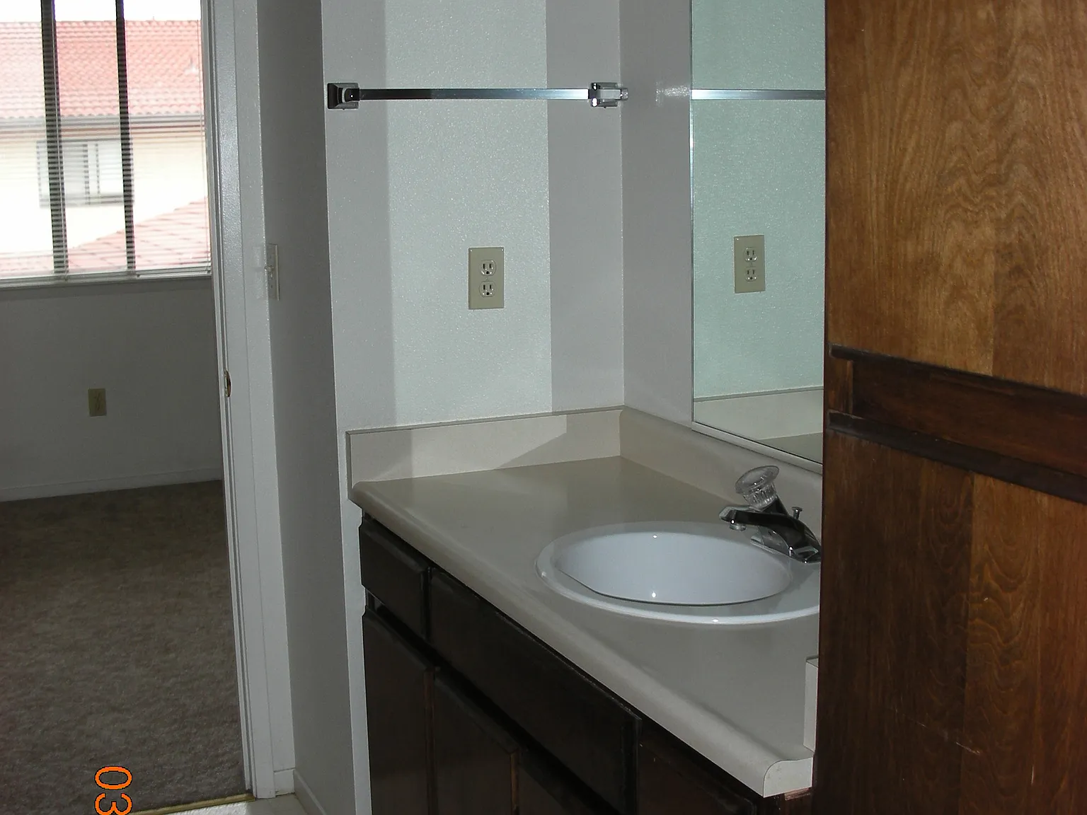2 bed, 1000 sqft, $1,475 — Photo 4