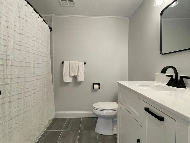 104 Southport Woods Dr — Photo 12