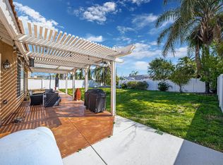 29816 Oakbridge Dr, Sun City, CA 92586