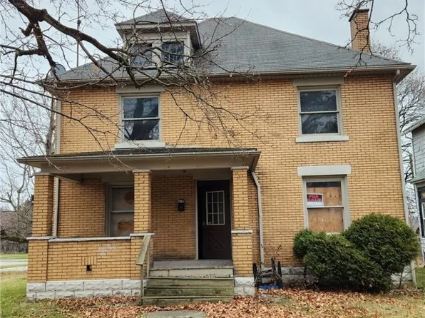 606 S Oakland Ave, Sharon, PA 16146