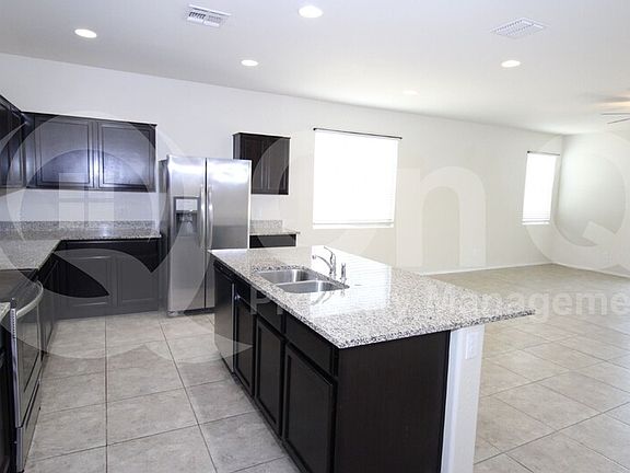 4th image of 1262 E Lee Pl