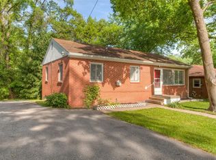 3204 S Union St, Des Moines, IA 50315