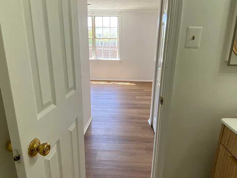 1103 Huntmaster Ter NE #101 — Photo 13