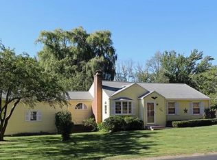 186 Mapleshade Ave, East Longmeadow, MA 01028