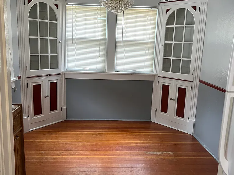 410 Shelton St — Photo 8