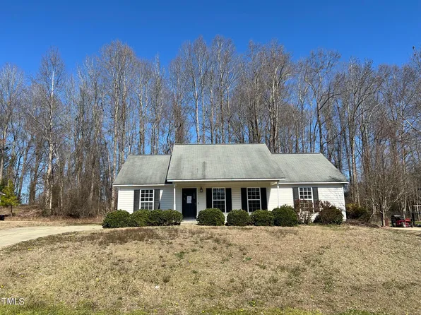 219 Gray Ghost St, Benson, NC 27504