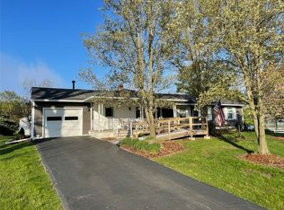2 Manchester Blvd, Owego, NY 13827