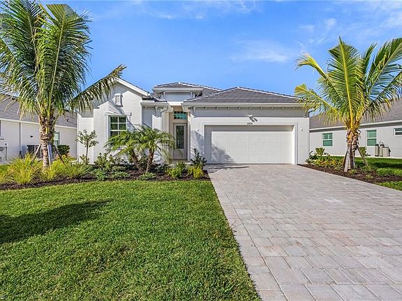 4th image of 13634 Blue Bay CIR