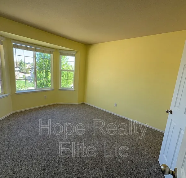 12119 Point Reyes Dr — Photo 10
