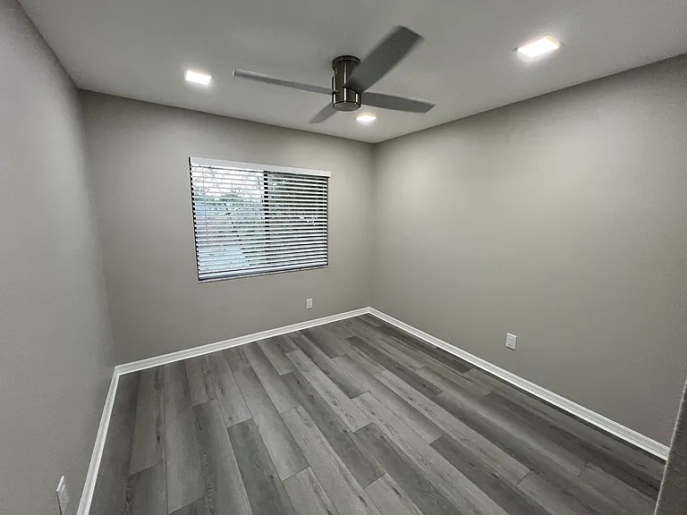 745 James St #201 — Photo 9