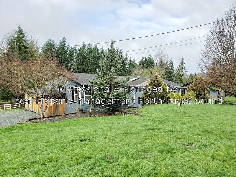 1st image of 14525 Three Lakes Rd