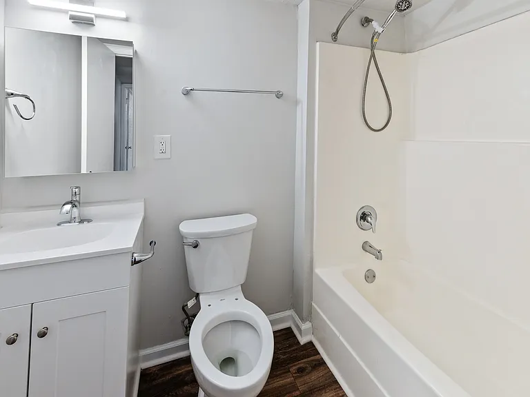 315 W Hill St #OB1 — Photo 2