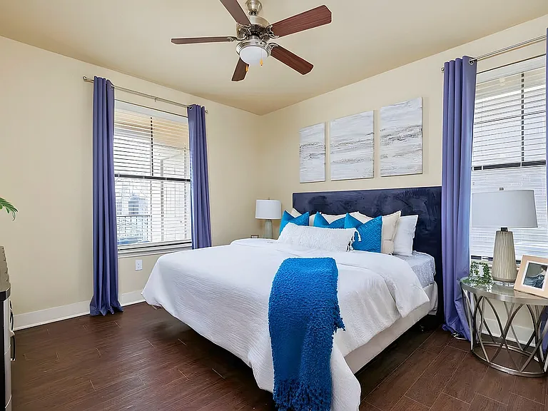 Bedrooms with Ceiling Fans