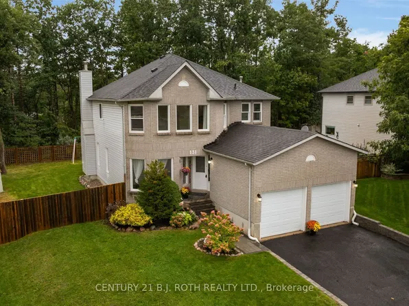 131 Browning Trl, Barrie, ON L4N 6R2