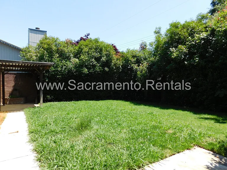 7452 Santa Susana Way — Photo 22