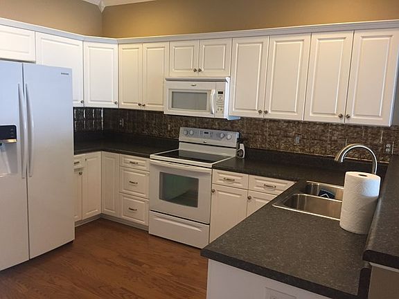 2nd image of 110 Hutira Ln