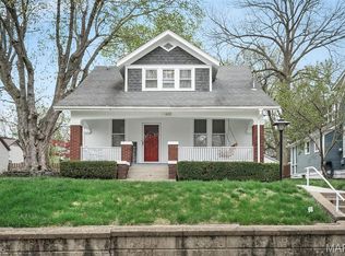 622 N Benton Ave, Saint Charles, MO 63301