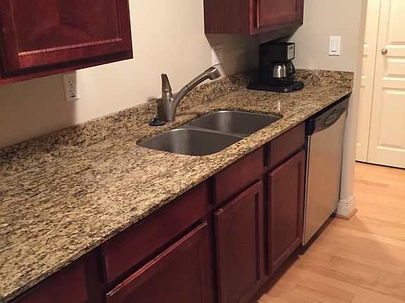 3rd image of 527 Clara Ave APT 1