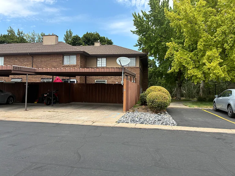 4608 S Edgewood Dr #2 — Photo 3