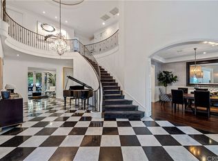 4432 Westchester Dr, Woodland Hills, CA 91364