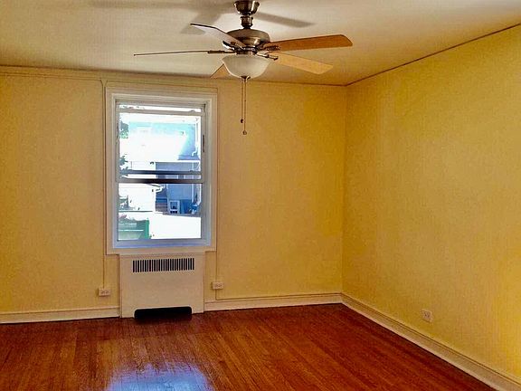 5th image of 48 Windle Park #3C