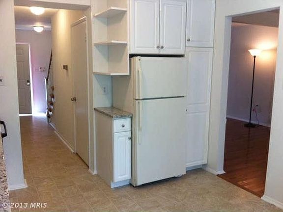3rd image of 12824 Tumbling Brook Ln