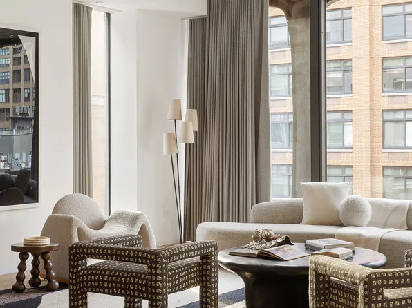 325 West Broadway 7B image 3 of 18