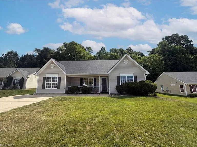 1807 Antler Ct — Photo 1