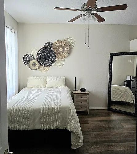 2015 Westbourne Dr Photo 1