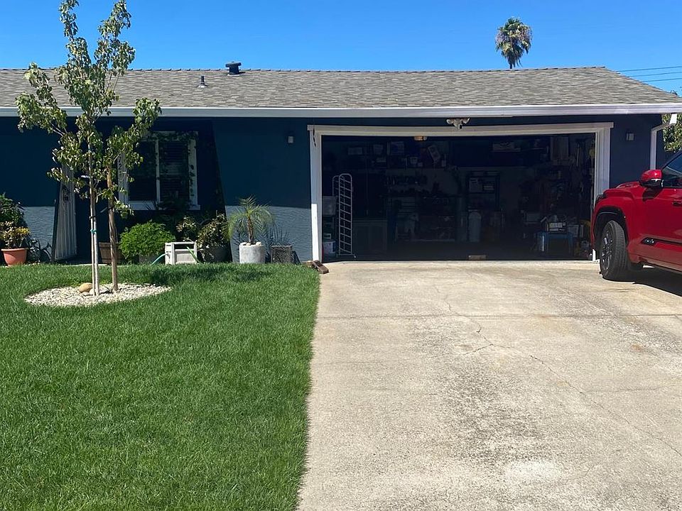 1st image of 3724 Moonbeam Dr
